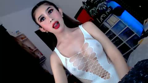 Snapshot of tgirl_adele chatting on November 2025 09:09:01 PM Itsme tgirlAdele online show from November 2025 09:09:01 PM