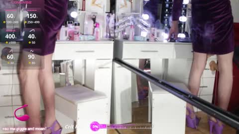 Snapshot of tgirlbelinda chatting on November 2025 10:30:01 AM tgirlbelinda online show from November 2025 10:30:01 AM