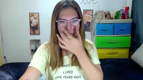 Snapshot of tgirlselena chatting on October 2025 11:24:01 PM tgirlselena online show from October 2025 11:24:01 PM