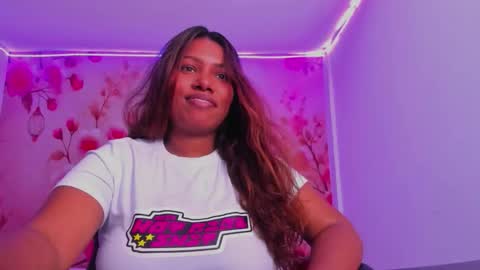 Andreina online show from September 2025 03:33:02 AM