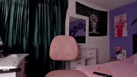 lui 3 online show from March 2025 09:15:01 PM