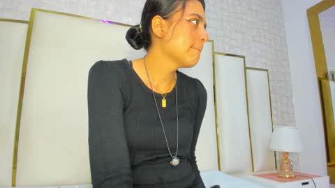 thalia888_ online show from January 2026 07:04:01 PM