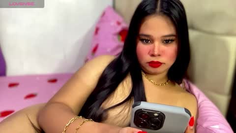 Snapshot of thalia_houston69 chatting on December 2025 04:51:01 AM Ms. Thalia online show from December 2025 04:51:01 AM