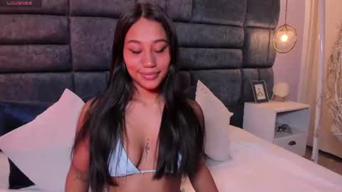 Snapshot of thalia_nichols chatting on June 2026 05:25:01 PM Thalia Nichols online show from June 2026 05:25:01 PM
