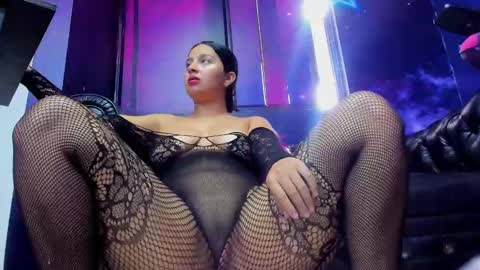 Snapshot of thaliaa_bdsm chatting on September 2025 04:12:02 PM Thalia online show from September 2025 04:12:02 PM