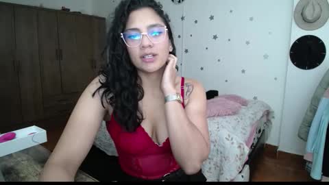    online show from November 2025 08:51:01 PM