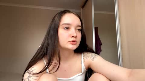 Yumi online show from February 2026 09:08:01 AM