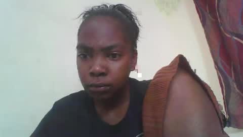 thalyra online show from April 2026 02:51:02 AM