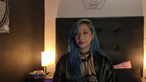 Thamy online show from October 2025 02:37:02 AM