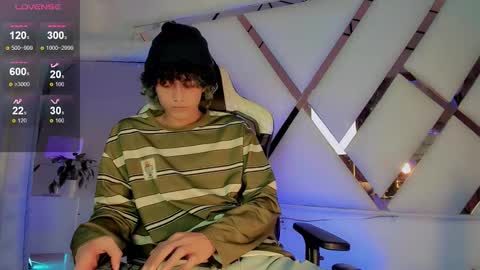 Snapshot of thanier_18 chatting on March 2026 07:36:02 PM thanier_18 online show from March 2026 07:36:02 PM