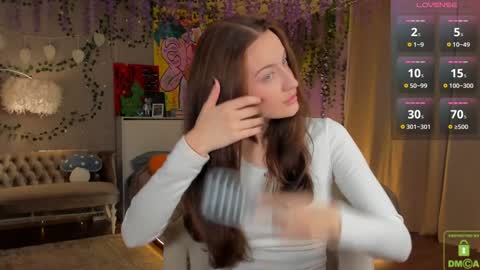 Your Eva online show from January 2025 06:52:01 PM