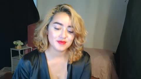   online show from November 2025 04:33:01 PM