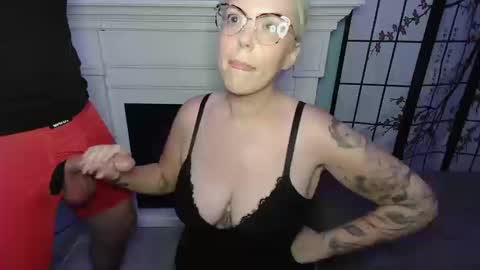 ThatsWhatSheSaid online show from September 2025 12:03:02 AM