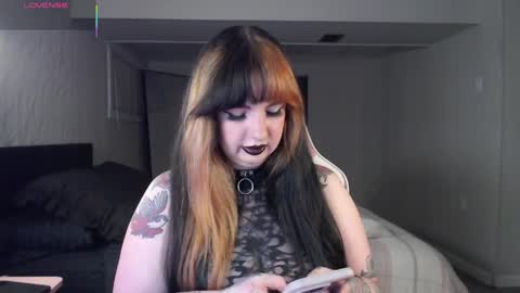 Thatwitch710 online show from March 2026 05:13:01 AM