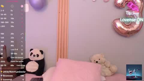 THAYSSA ROSS online show from April 2026 06:36:02 PM