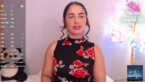 THAYSSA ROSS online show from May 2026 02:56:01 PM