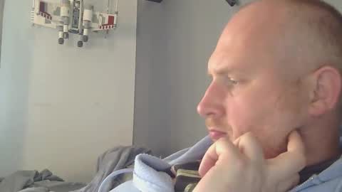 Snapshot of the007146368 chatting on April 2026 05:51:02 PM the007146368 online show from April 2026 05:51:02 PM