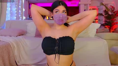 Snapshot of the__sabenna chatting on February 2026 05:00:02 PM Madina online show from February 2026 05:00:02 PM