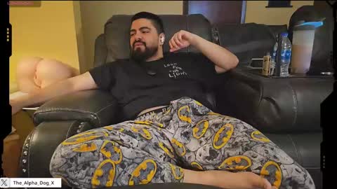 the_alpha_dog_xxx online show from February 2025 04:04:01 PM