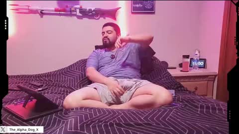 the_alpha_dog_xxx online show from February 2025 04:48:02 PM
