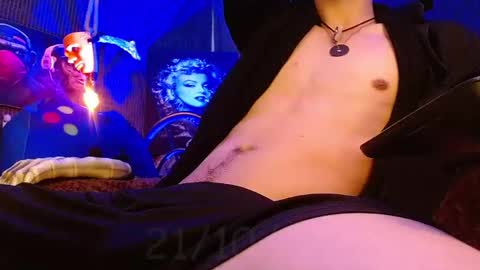 GIORGGIO online show from October 2025 04:13:01 AM