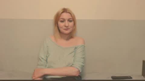 Snapshot of the_basic_instinctt chatting on May 2026 10:50:01 PM Eva online show from May 2026 10:50:01 PM
