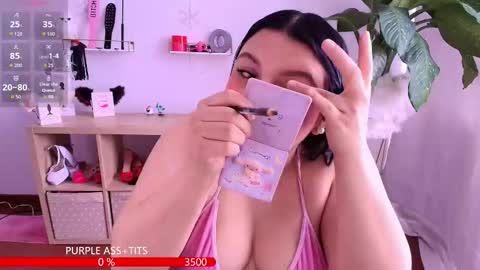 i am Cat  online show from December 2025 04:35:02 PM