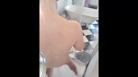 Snapshot of the_dude196 chatting on February 2026 09:19:01 AM the_dude196 online show from February 2026 09:19:01 AM