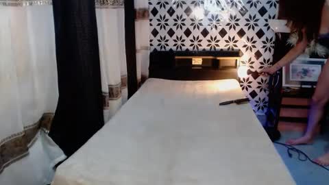 Snapshot of the_girl_nxt_door chatting on February 2025 03:45:01 AM samm online show from February 2025 03:45:01 AM