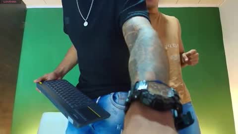 Snapshot of the_golden_boys chatting on September 2025 01:10:01 AM SCOTT THEO KAMERON GENDERSON online show from September 2025 01:10:01 AM