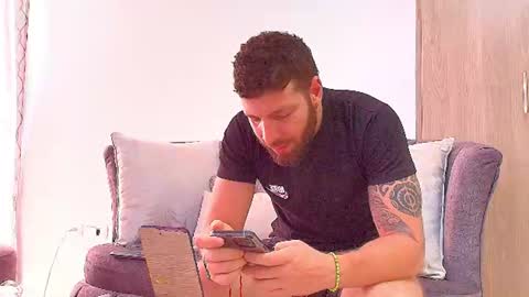 SCOTT  THEO  KAMERON  GENDERSON online show from July 2026 05:53:02 PM