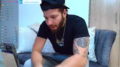 SCOTT  THEO  KAMERON  GENDERSON online show from August 2026 01:30:02 AM