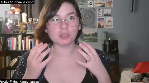 Snapshot of the_happy_space chatting on January 2026 01:52:01 AM MATERNITY LEAVE online show from January 2026 01:52:01 AM