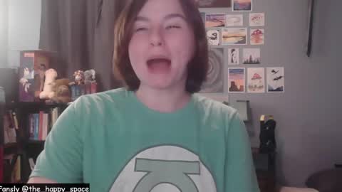 Snapshot of the_happy_space chatting on February 2026 01:32:01 AM MATERNITY LEAVE online show from February 2026 01:32:01 AM