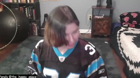 Snapshot of the_happy_space chatting on February 2026 01:20:01 AM MATERNITY LEAVE online show from February 2026 01:20:01 AM