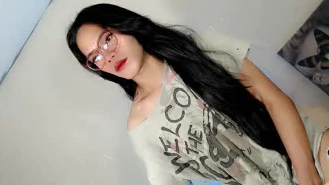 the_horny_bella online show from February 2026 05:00:02 PM