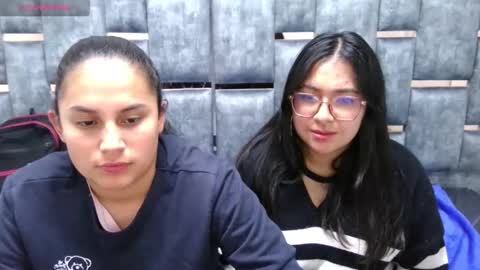 Snapshot of the_hot_twins chatting on December 2025 08:52:02 AM the_hot_twins online show from December 2025 08:52:02 AM