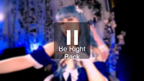 Snapshot of the_kitty_roxy chatting on December 2025 09:25:01 AM ... ... online show from December 2025 09:25:01 AM