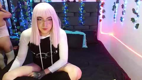 Snapshot of the_lesbian_game chatting on January 2025 03:50:02 AM the_lesbian_game online show from January 2025 03:50:02 AM