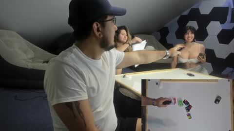 Mao online show from January 2025 10:13:02 PM