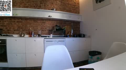 Snapshot of the_pussy_boulevard chatting on September 2025 08:36:01 PM Anna online show from September 2025 08:36:01 PM