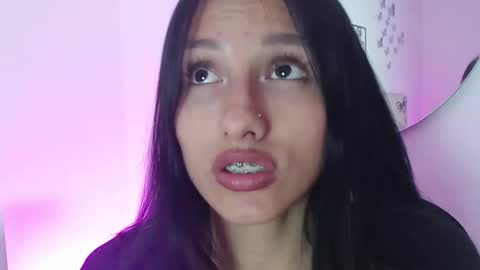 Andrea online show from October 2025 10:51:02 PM