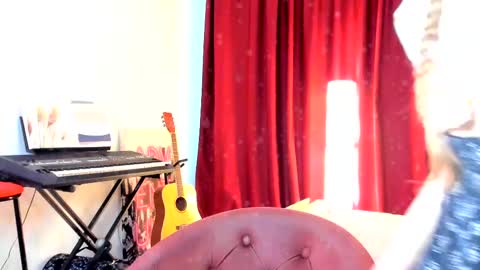 Snapshot of the_steel_magnolia_ chatting on February 2025 10:24:02 AM Ally STREAMING ON TWITCH NOW Check my Twitter for updates online show from February 2025 10:24:02 AM