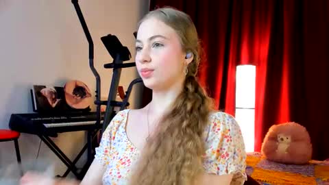 Snapshot of the_steel_magnolia_ chatting on October 2025 05:23:02 PM Ally STREAMING ON TWITCH NOW Check my Twitter for updates online show from October 2025 05:23:02 PM