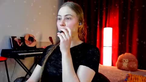 Snapshot of the_steel_magnolia_ chatting on December 2025 02:37:01 PM Ally STREAMING ON TWITCH NOW Check my Twitter for updates online show from December 2025 02:37:01 PM