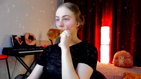 Snapshot of the_steel_magnolia_ chatting on December 2025 02:48:01 PM Ally STREAMING ON TWITCH NOW Check my Twitter for updates online show from December 2025 02:48:01 PM