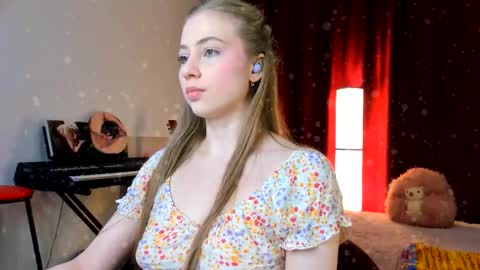 Snapshot of the_steel_magnolia_ chatting on January 2026 10:46:02 PM Ally STREAMING ON TWITCH NOW Check my Twitter for updates online show from January 2026 10:46:02 PM