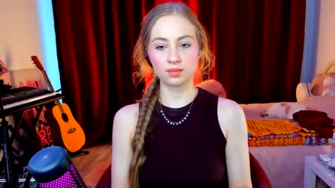 Ally    STREAMING ON TWITCH NOW Check my Twitter for updates online show from May 2026 11:18:01 AM