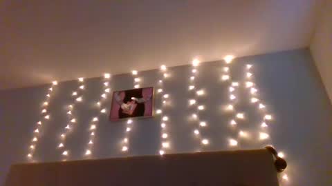 The Stella Rose online show from October 2025 03:33:02 PM