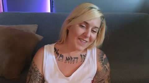 theauroramae -  online show from June 2026 08:01:02 PM